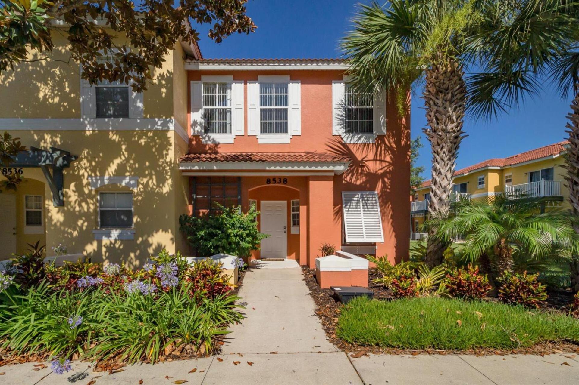 Orlando 6424 Townhome: Family Fun Close To